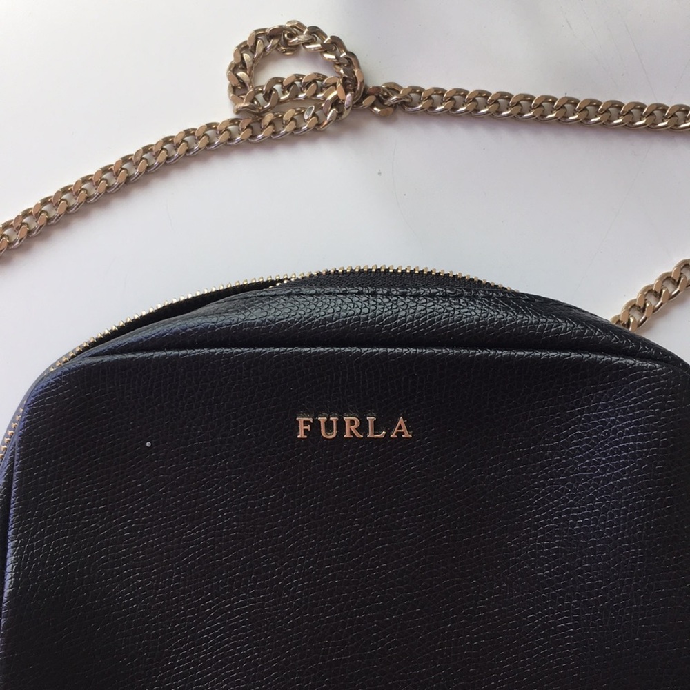 Genuine leather pocketbook!